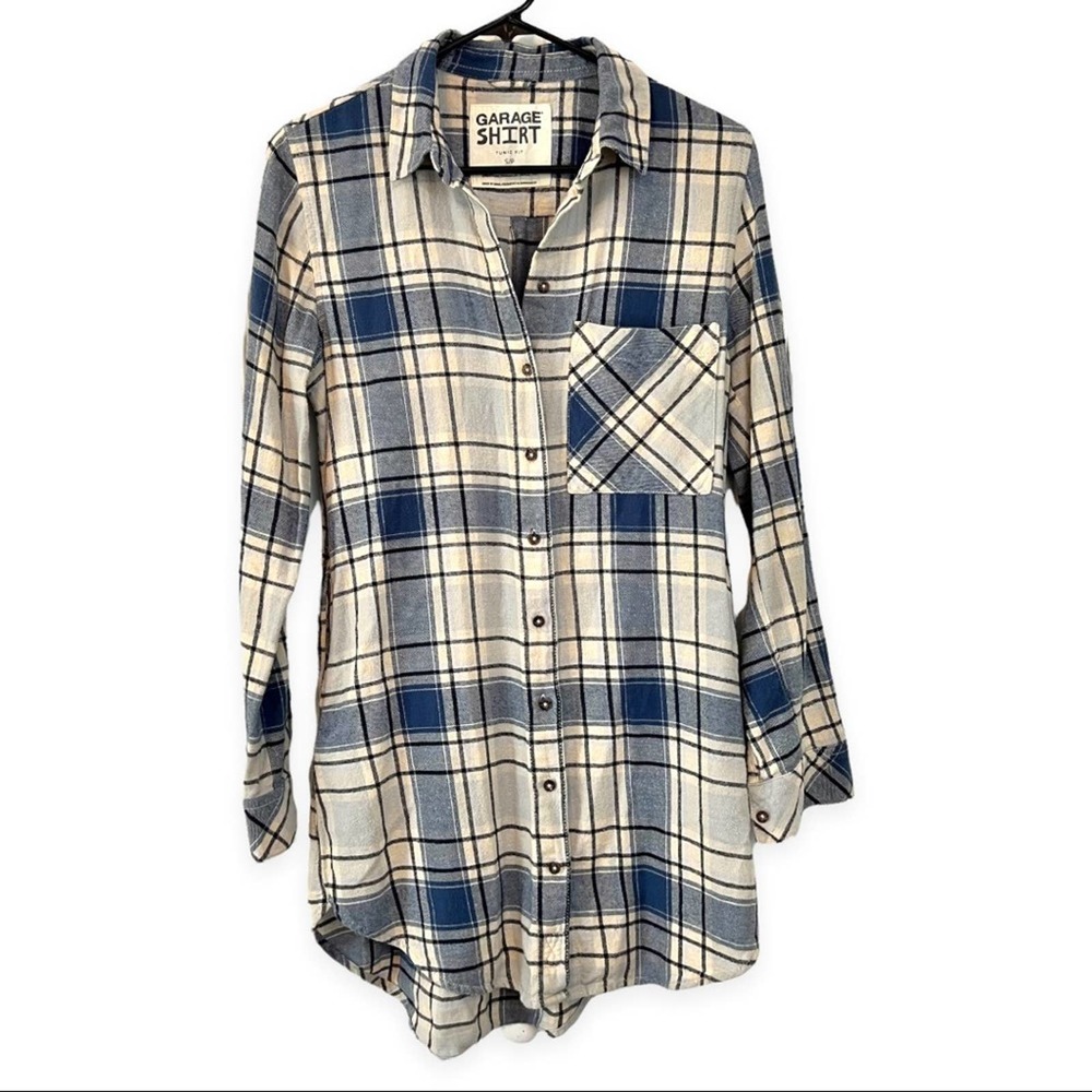 Garage | Women's Blue & Cream Long Sleeve Plaid Tunic-Fit Button-Up Flannel